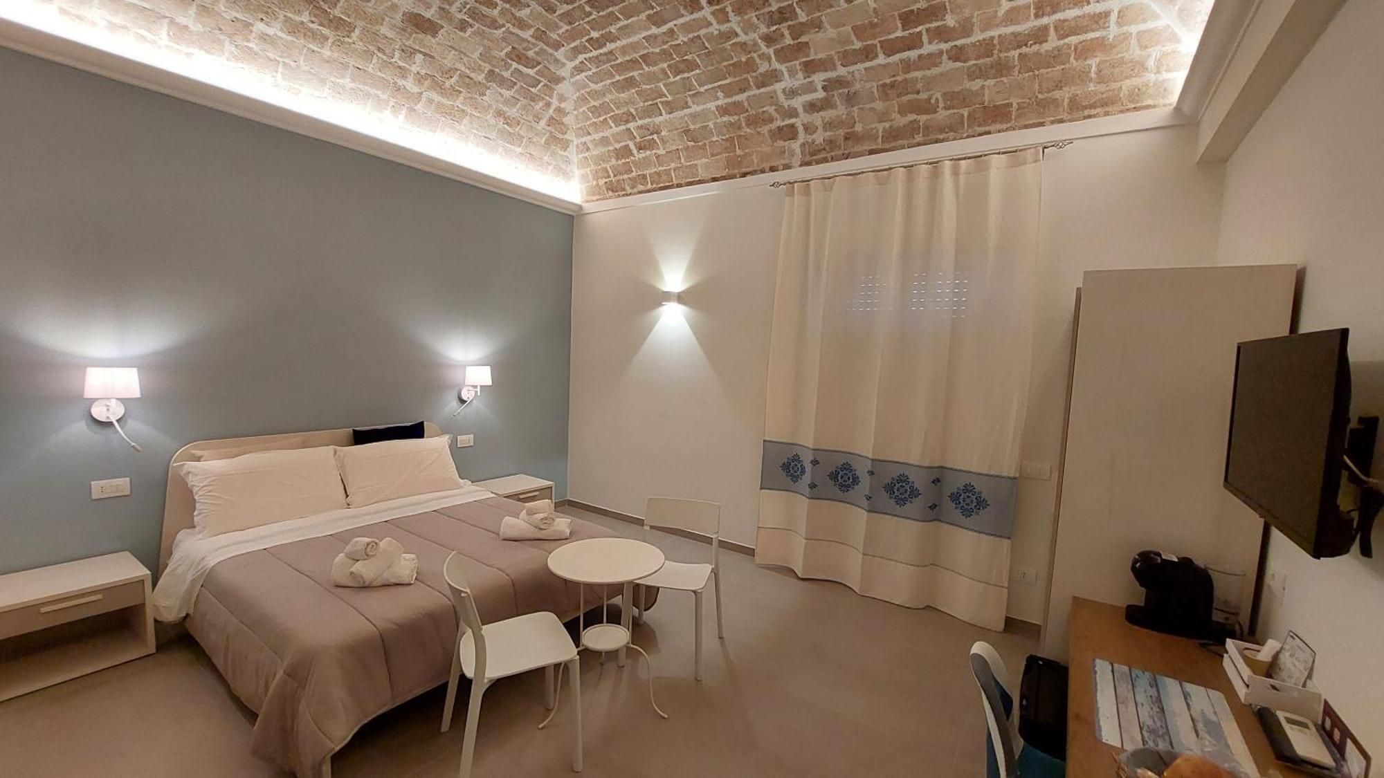 טרמולי Victoria Royal Apartments & Rooms מראה חיצוני תמונה
