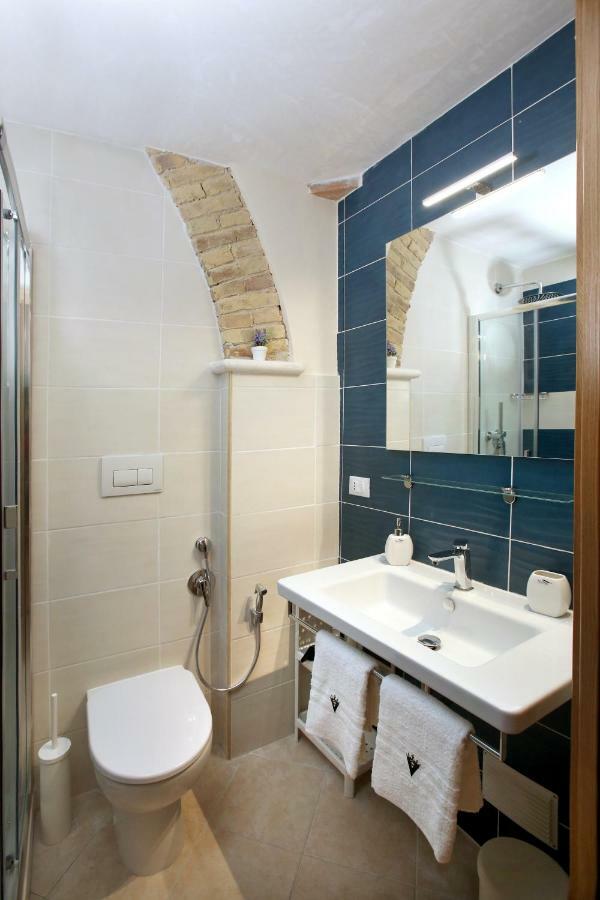 טרמולי Victoria Royal Apartments & Rooms מראה חיצוני תמונה